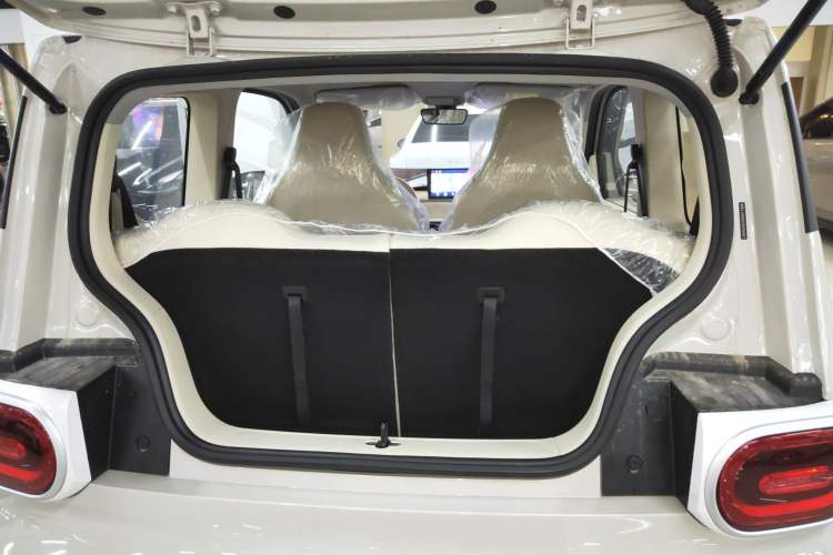 Used Wuling Hongguang MINIEV 2024 3rd Generation 215km Youth Edition