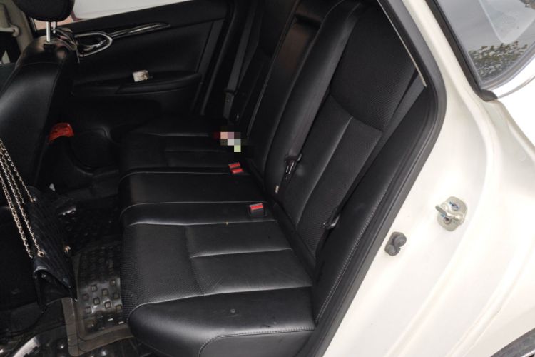 Used Nissan Sylphy 2016 1.6XV CVT Smart Enjoyment Version Left Rear Seat