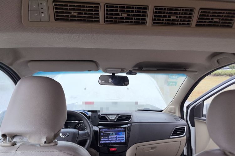 Used Wuling Hongguang 2015 1.5L S1 Standard China V-Emission Standards
