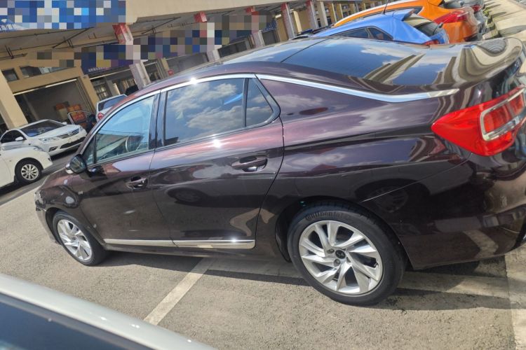 Used DS 5LS 2015 1.6T Comfort Edition THP160
