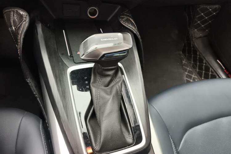 Used Chevrolet Monza 2023 1.5L Dual-Clutch WOW Enjoyment Edition Gear Lever