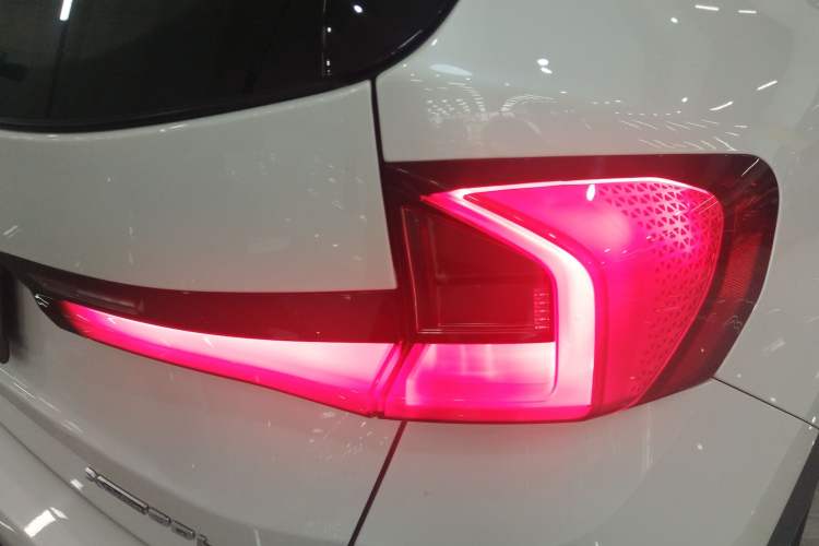 Used BMW iX1 2023 eDrive25L X Design Package