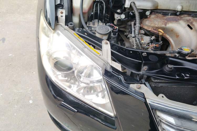 Used Toyota Camry 2007 240G Luxury Edition Right Front Headlight