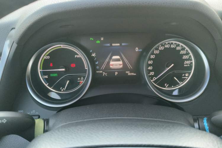 Used Toyota Camry 2018 Dual-Engine 2.5 HG Luxury Edition