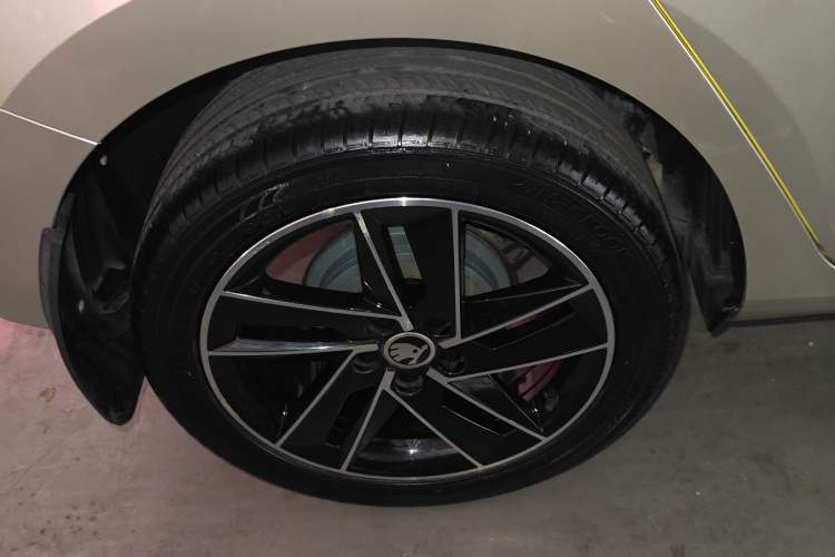 Used Skoda Fabia 2017 1.6L Automatic Chuanxing Edition