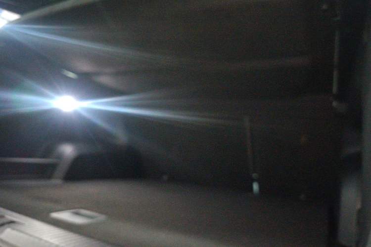 Used Volkswagen Tavendor 2023 380TSI Four-Wheel Drive R-Line Cruise Edition