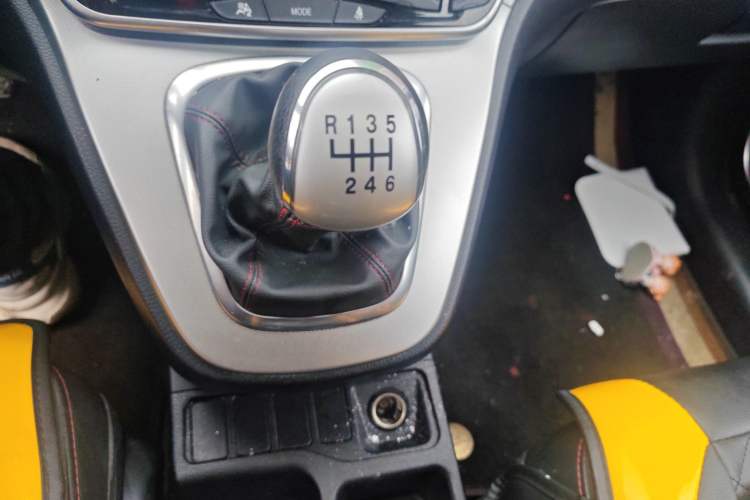 Used Haval M6 2019 1.5T Manual Two-Wheel Drive Elite Version China VI Standard