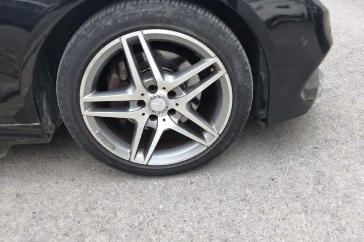 Used Mercedes-Benz E-Class 2015 E 260 L Sport Luxury Model
