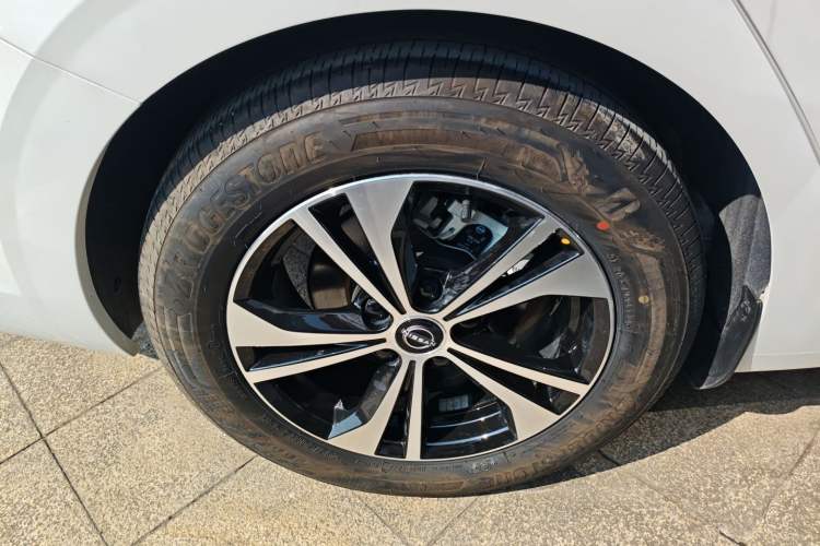 Used Nissan Sylphy 2023 Revised 1.6L CVT Enjoyment Edition
