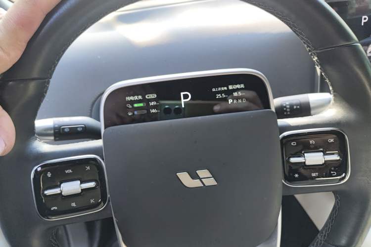 Used Li Auto L8 2023 Air model Instrument Cluster