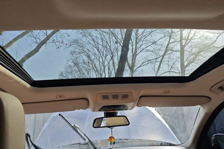 Used BMW 5 Series 2013 520Li Elegant Edition
