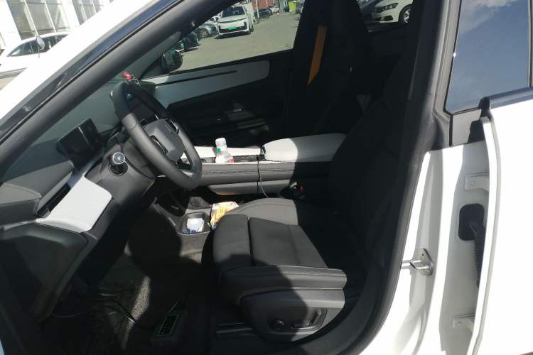 Used Polestar 4 2024 Dual-Motor Long-Range
