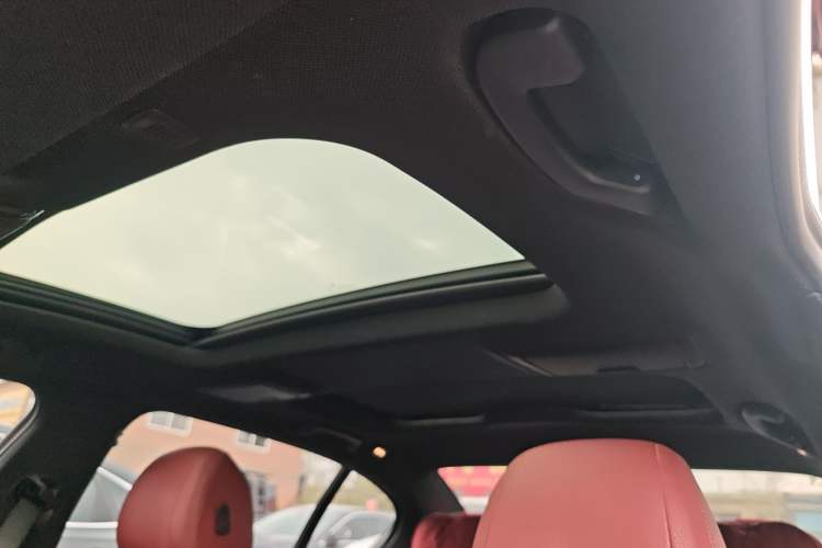 Used BMW 5 Series 2020 530Li Luxury Edition M Sport Package
