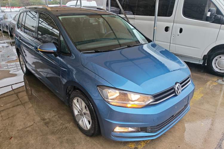 Used Volkswagen Touran 2018 Volkswagen Touran L 280TSI DSG Style Edition 7 Seats China VI Standard
