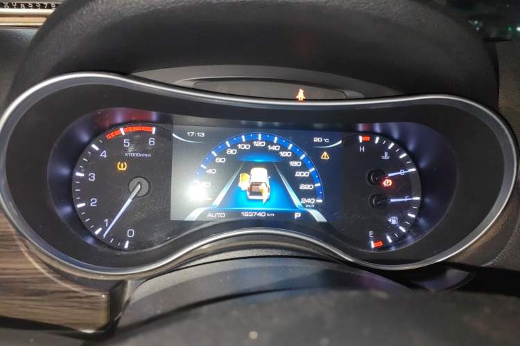 Used Haval H9 2017 2.0T Diesel 4x4 Comfort Edition 7-Seater Instrument Cluster