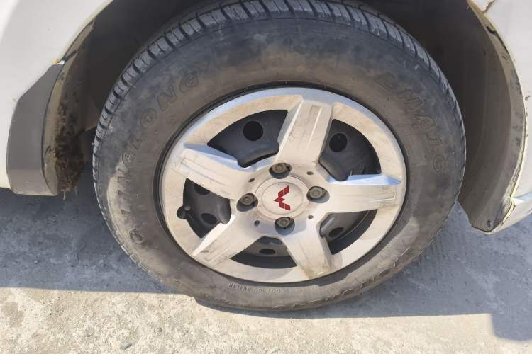 Used Wuling Hongguang 2015 1.5L S Basic Version China V Standard