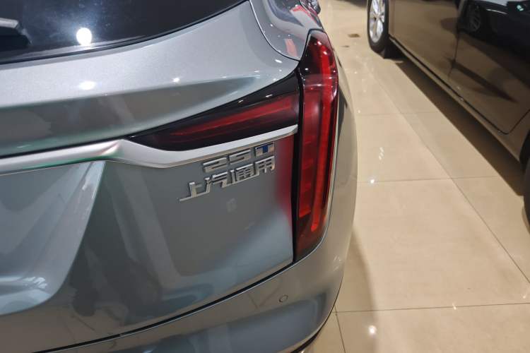 Used Cadillac GT4 2023 25T Prestige Version
