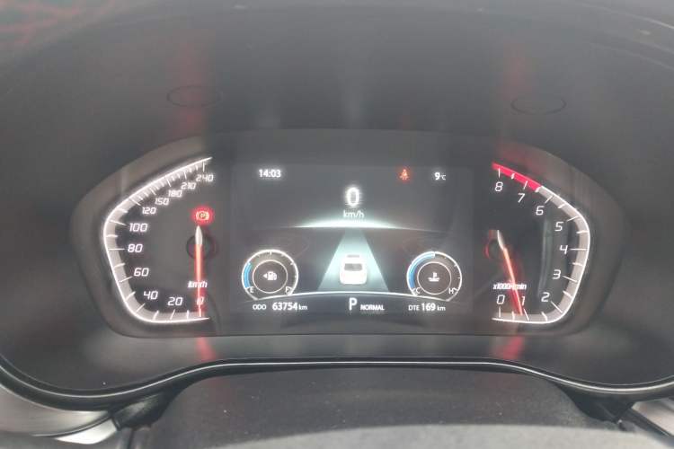 Used Changan CS85 COUPE 2019 1.5T DCT Dynamic Version China VI Standard
