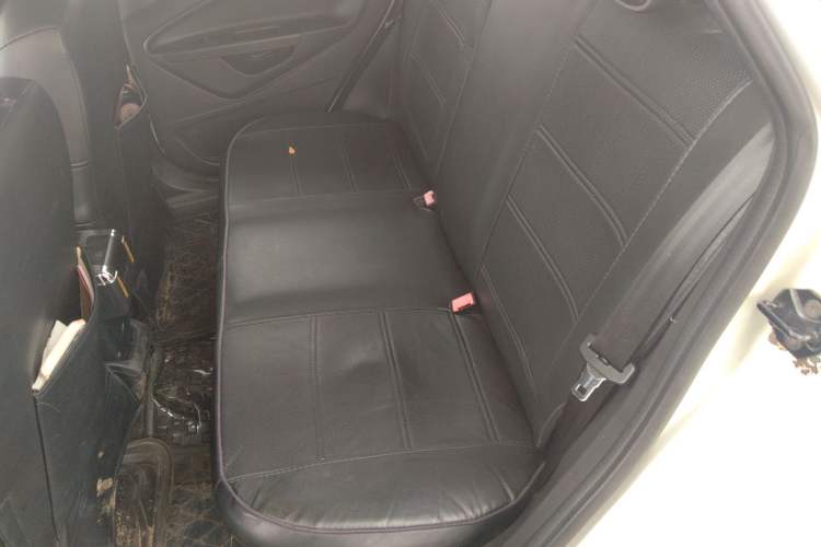 Used Ford Fiesta 2013 Sedan 1.5L Manual Fashion Edition Left Rear Seat