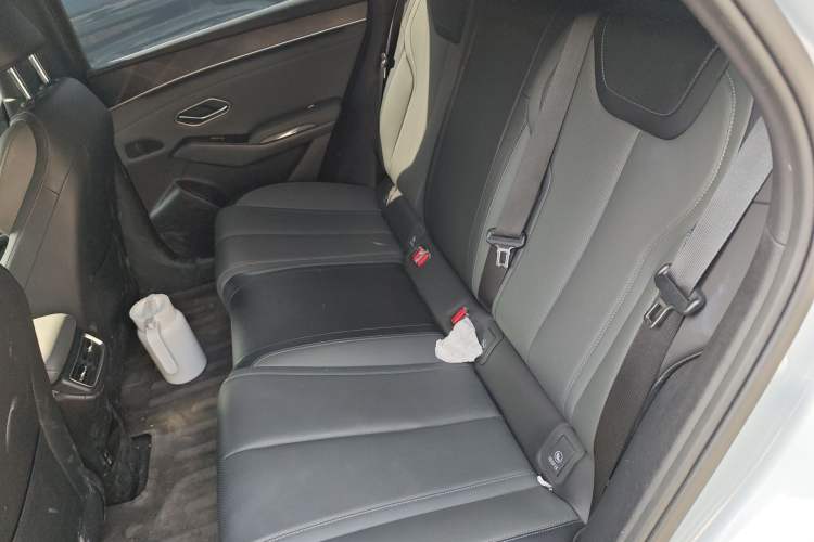 Used BYD Qin L 2025 DM-i Smart Drive 80KM Leading Model Left Rear Seat