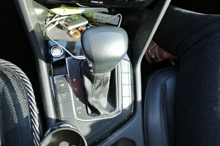 Used Volkswagen Tiguan L 2018 330TSI Automatic Two-Wheel Drive Luxury Edition