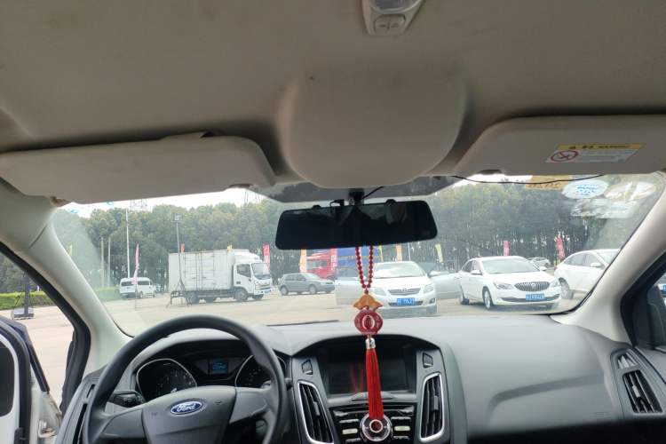 Used Ford Focus 2018 Hatchback Classic 1.6L Manual Comfort Plus SmartDrive Edition