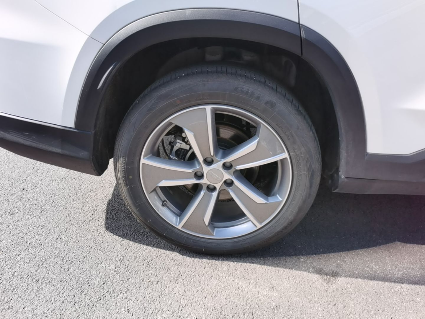 Geely Auto Haoyue L 2024 2.0T DCT Prestige Version — снимка 11