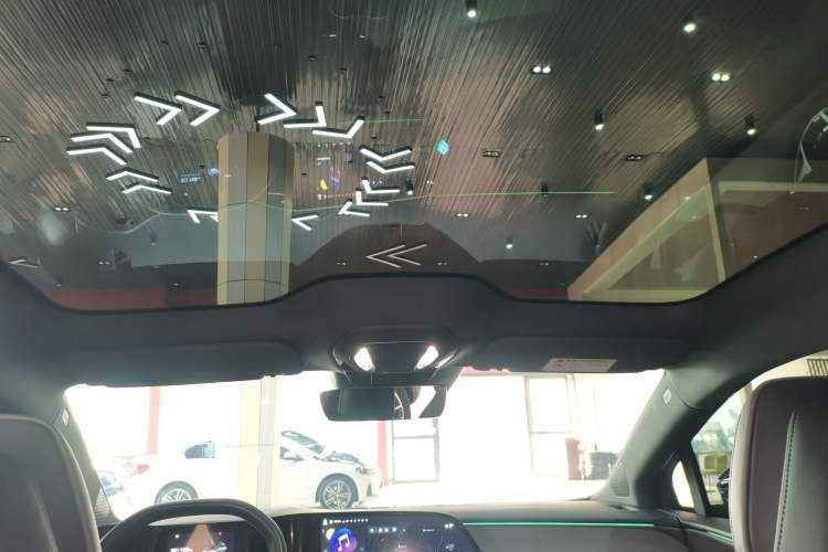 Used Hongqi EH7 2024 690 Pro