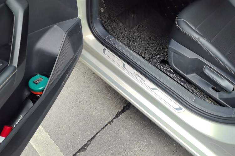 Used Volkswagen Lavida 2018 1.5L Automatic Comfort Edition China V Standard