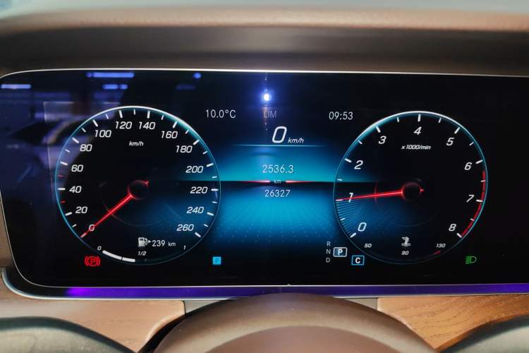 Used Mercedes-Benz E-Class 2022 Second Facelift E 300 L Luxury Edition
