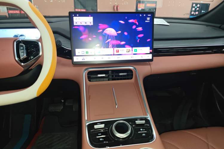 Used Geely Galaxy L6 2025 EM-i 140km Explorer+ Edition