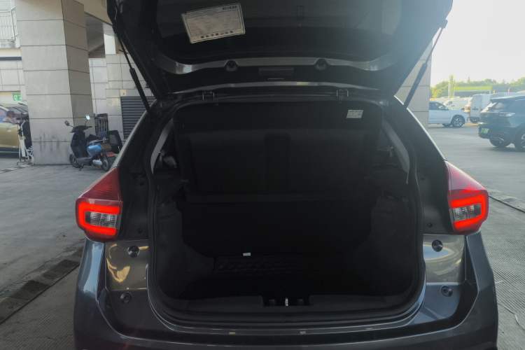 Used Chery Tiggo 3X 2020 Quality Edition 1.5L CVT Deluxe Version Trunk