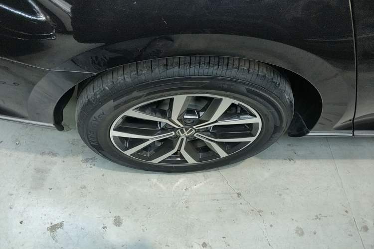 Used Volkswagen Magotan 2020 330TSI DSG Leading Model
