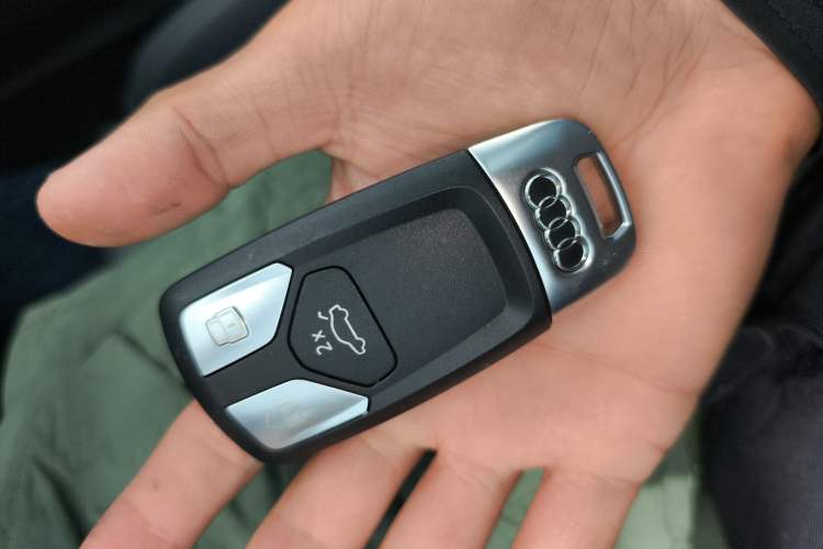 Used Audi Q5L 2020 45 TFSI Prestige Fashion Model