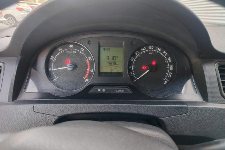 Used Skoda Rapid 2016 1.4L Manual Front-Wheel Drive Model