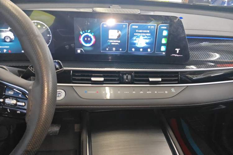 Used Chery Tiggo 7 PLUS New Energy 2023 Champion Edition 1.5T 100KM Speedy Version
