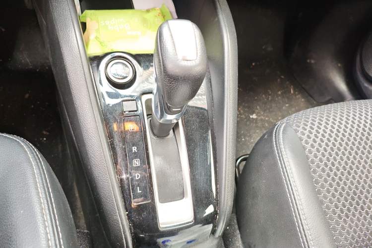 Used Nissan Kicks 2019 1.5L CVT Smart Connect Luxury Edition
