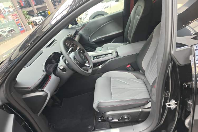 Used Zeekr 007GT 2025 Rear-Drive Intelligent Driving Version 75 kWh
