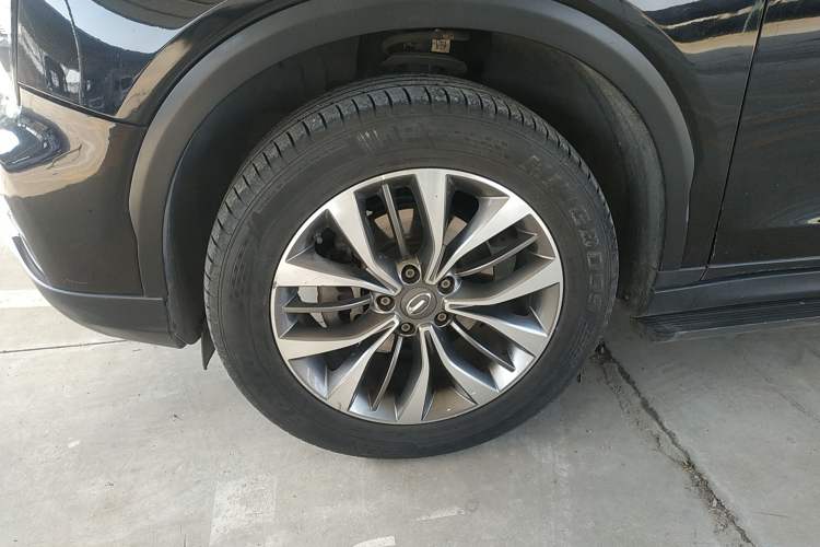 Used GAC Trumpchi GS8 2017 320T Two-Wheel Drive Luxury Smart Connectivity Version (7 Seats)