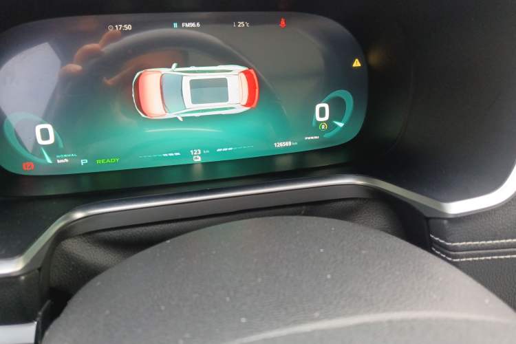 Used Roewe RX5 New Energy 2017 ERX5 EV400 Electric Internet Supreme Edition