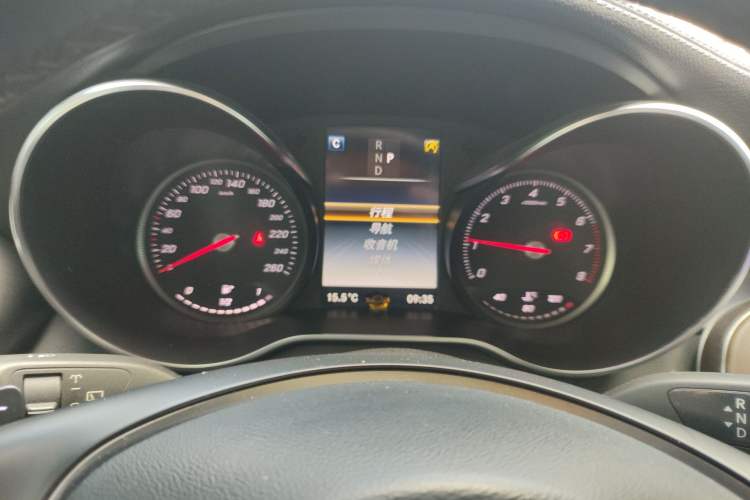 Used Mercedes-Benz GLC 2019 GLC 300 L 4MATIC Dynamic Model Instrument Cluster