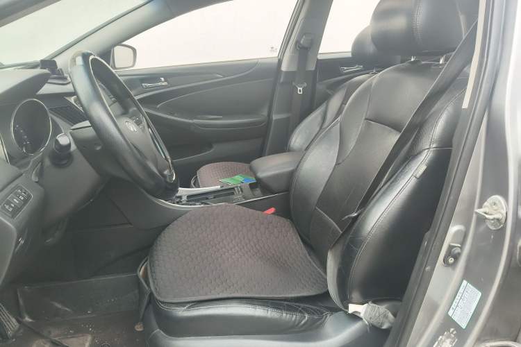 Used Hyundai Sonata 2011 2.0L Automatic Luxury Edition