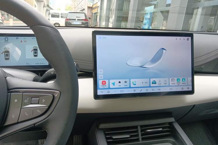 Used BYD Seal 06 New Energy 2025 DM-i Smart Drive 120KM Deluxe Model Audio And AC Panel