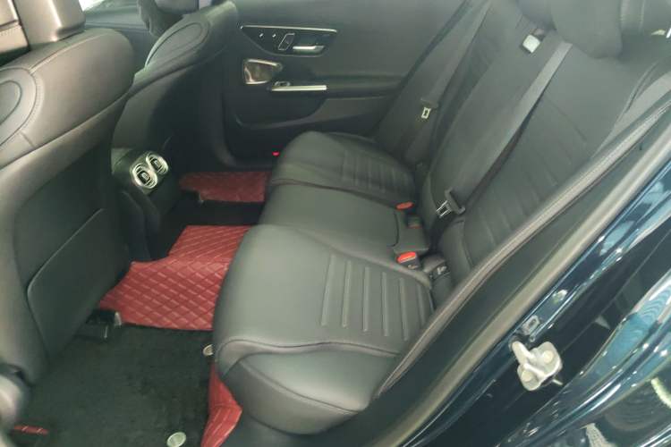 Used Mercedes-Benz C-Class 2024 Second Facelift C 260 L Starry Night Sport Edition Left Rear Seat