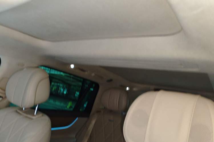 Used Hima AITO M9 2025 Extended-Range Ultra Version 52 kWh 6-Seater
