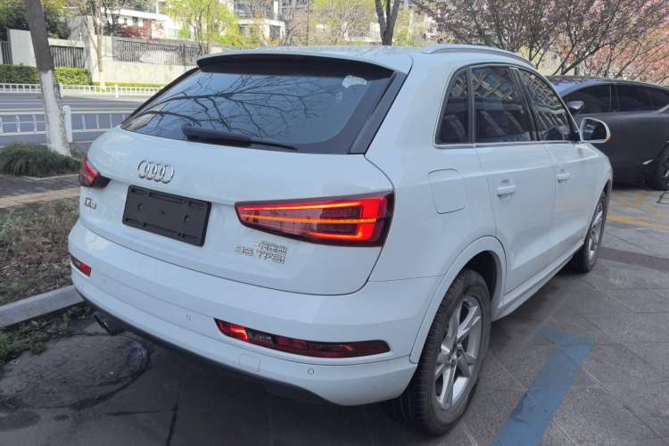 Used Audi Q3 2017 35 TFSI Fashion Model