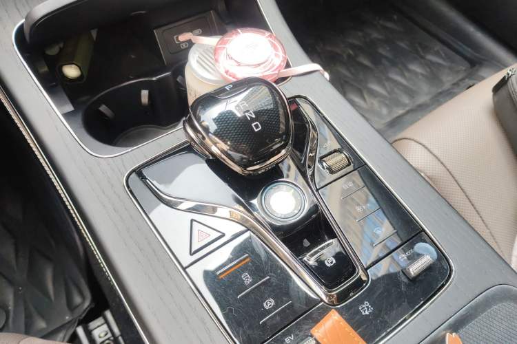 Used BYD Han 2022 DM-i 121KM Luxury Model
