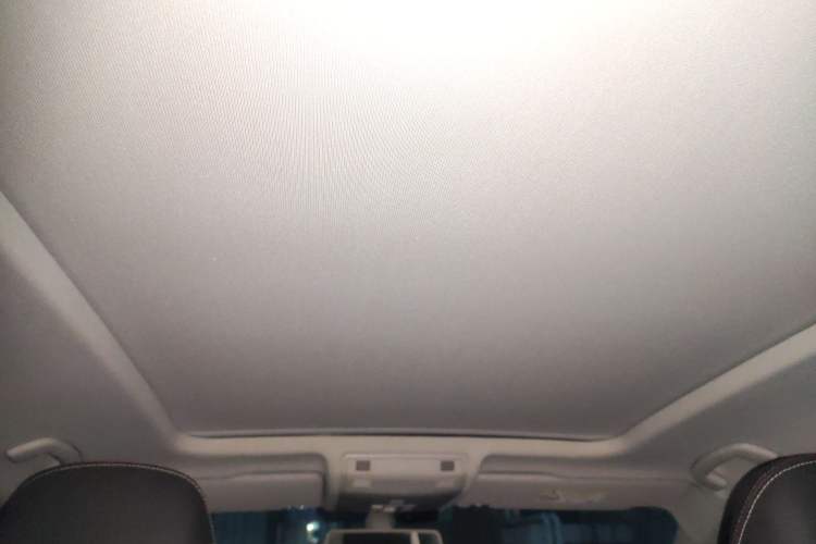 Used Volkswagen Tayron 2019 330TSI Two-Wheel Drive Luxury Model China VI Standard