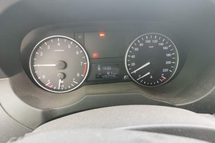 Used JAC Refine M3 2023 PLUS 1.8L 9-Seater Comfort Edition Instrument Cluster