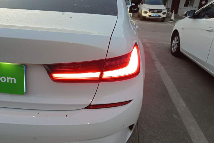 Used BMW 3 Series 2021 Facelifted 320Li M Sport Package
